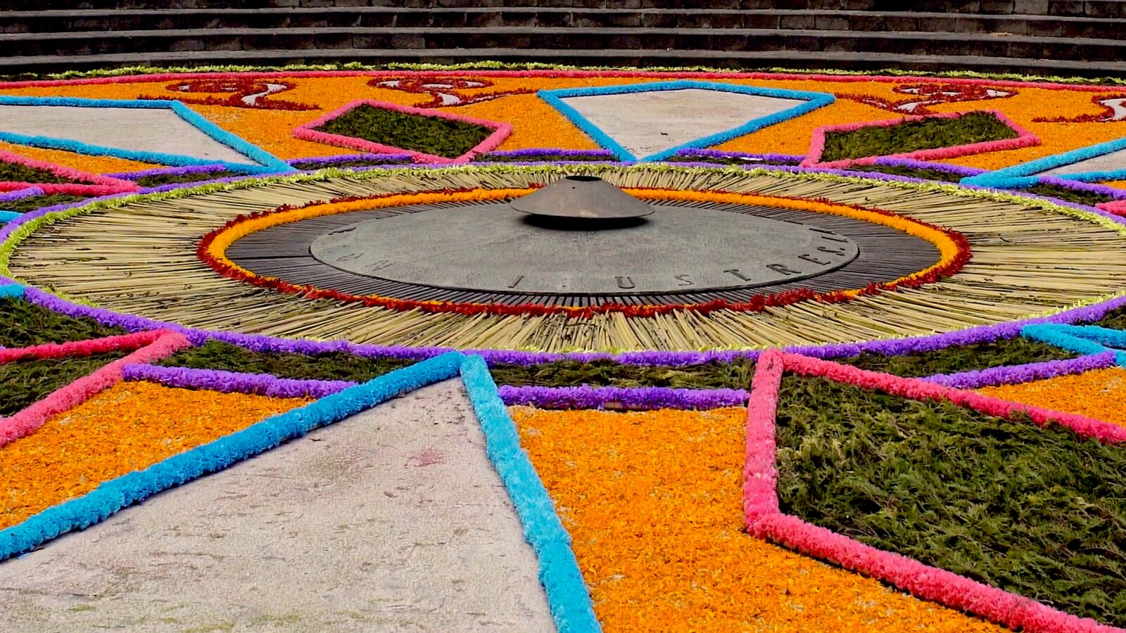 FOCUS MEXIQUE | OCT. 31 TO NOV. 30