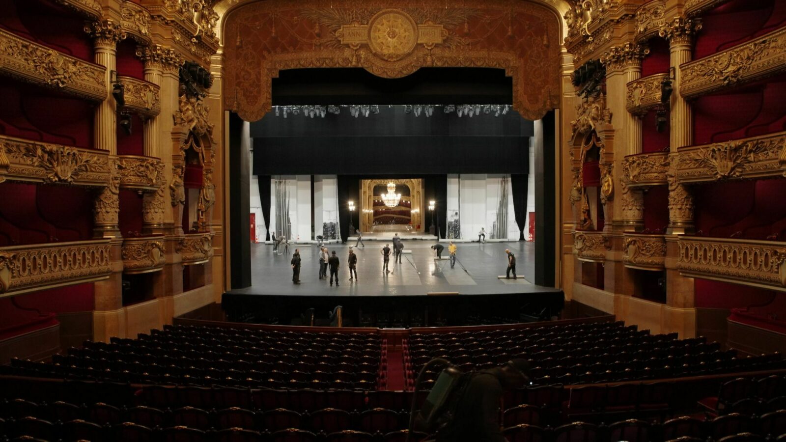 Une journée (extra) ordinaire, 24h à l'Opéra Garnier